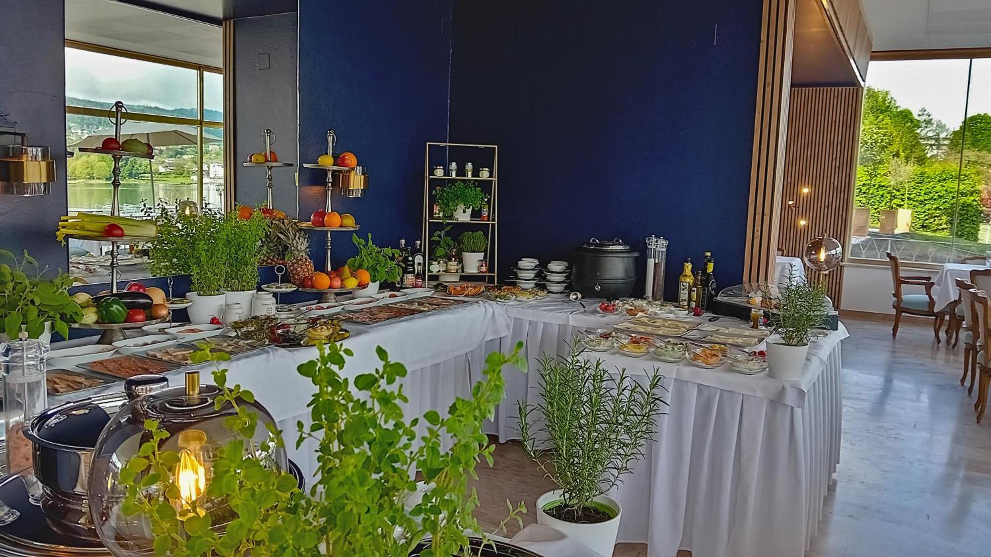 Tennis & Yacht Hotel Velden Фельден-ам-Вёртер-Зе Экстерьер фото